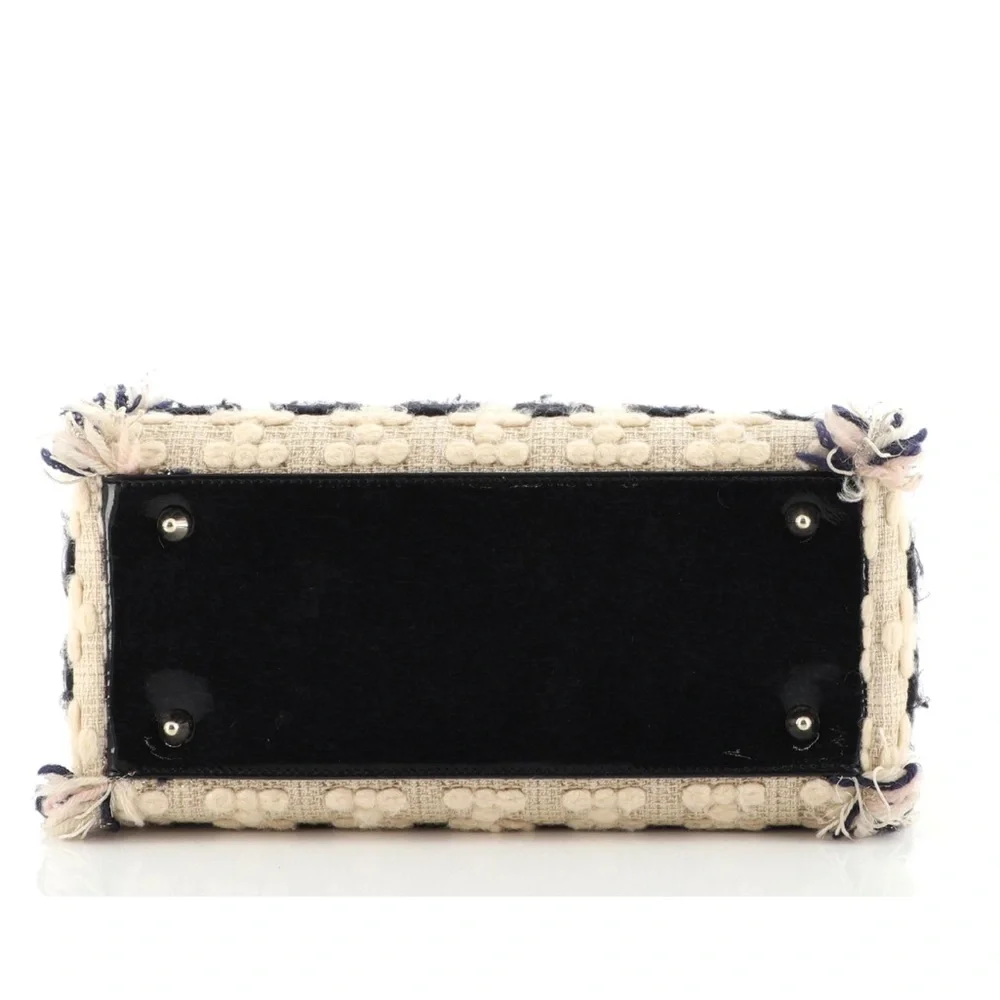 Christian Dior Tweed Handbag - Picture 7 of 10